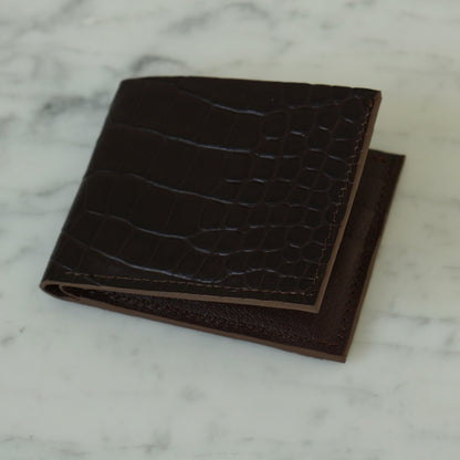 The Bi-Fold Wallet